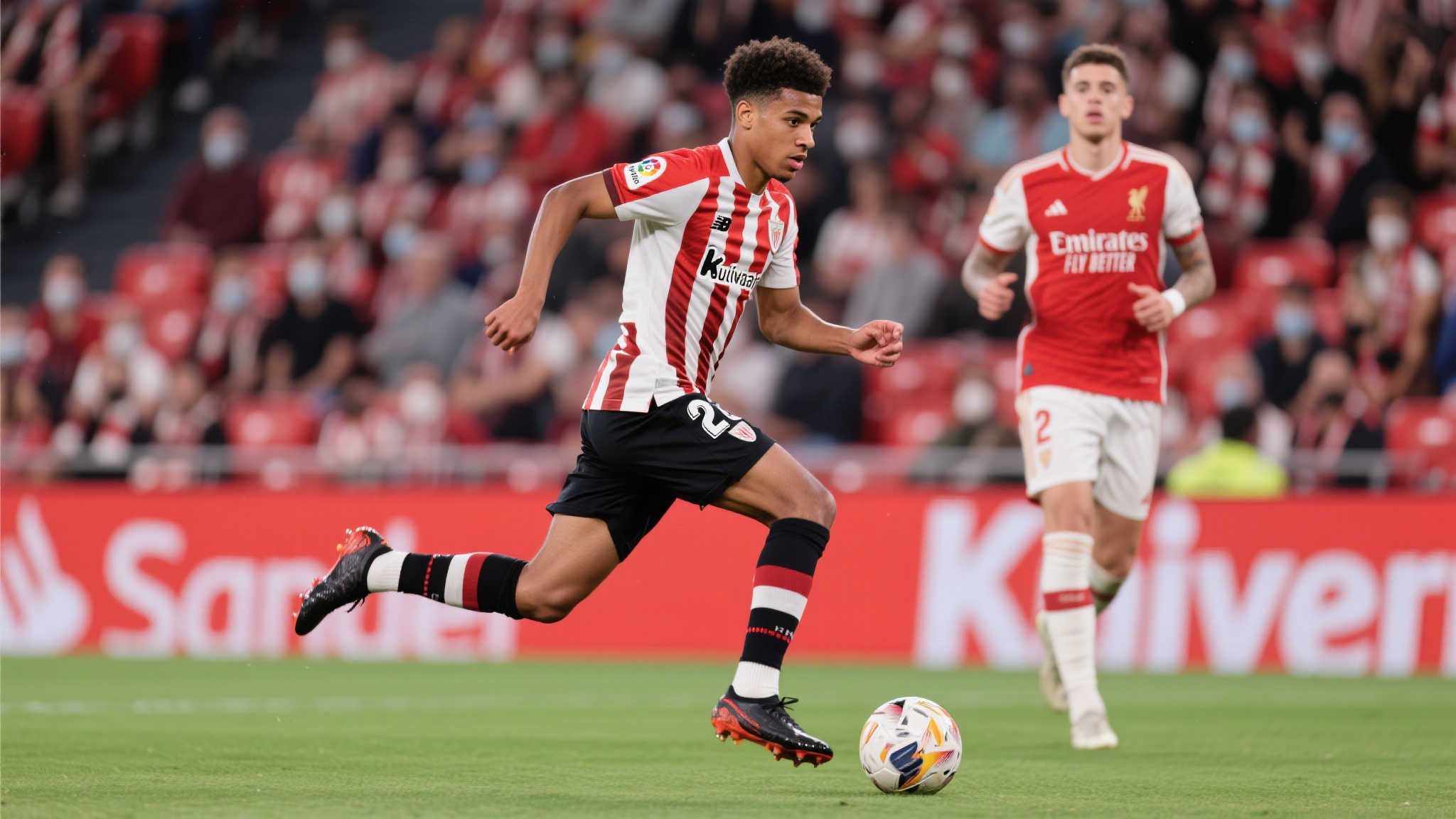 20岁的尼科·威廉斯是一个备受瞩目的天才，他目前效